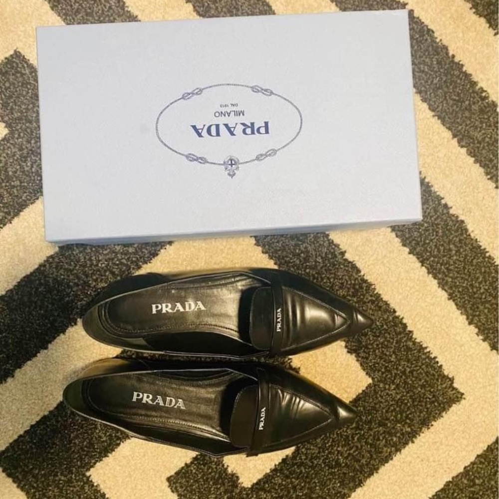 Prada ballet flats EU 38.5 (US 8-8.5)
